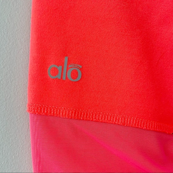 Alo Yoga Mesh Goddess Legging Neon Azalea Size Medium Dance Pilate - Picture 10 of 16